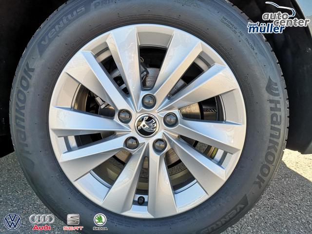 Skoda Octavia Combi 2.0 TDI 110 kW Selection Kombi DSG AHK Navi GV5 