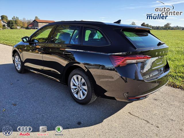 Skoda Octavia Combi 2.0 TDI 110 kW Selection Kombi DSG AHK Navi GV5 