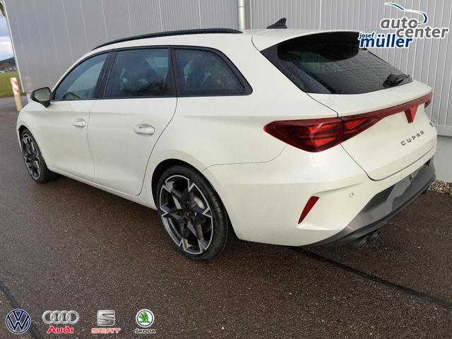 Cupra Leon Sportstourer 2.0 TSI 245 kW 4Drive VZ Kombi 2.0TSI DSG 4x4 ABT AHK GV5 LED el. Hk 