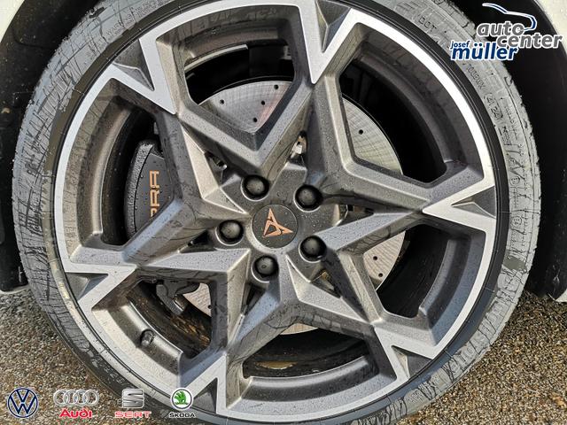 Cupra Leon Sportstourer 2.0 TSI 245 kW 4Drive VZ Kombi 2.0TSI DSG 4x4 ABT AHK GV5 LED el. Hk 