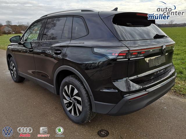 Volkswagen Tiguan 2.0 TDI Life 4x4 Pano IQ LED Head GV5 AHK 360 