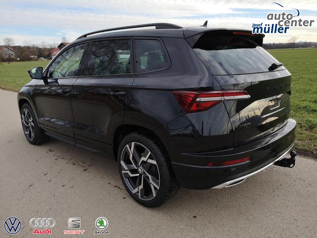 Skoda Karoq Sportline 2.0TDI DSG 4x4 AHK Matrix Leder 19 Zoll 