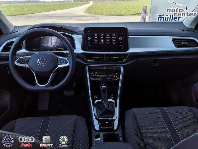 Volkswagen T-Roc LIFE 1.5 TSI DSG PDC Kamera ACC LED Sunset 17 Zoll 
