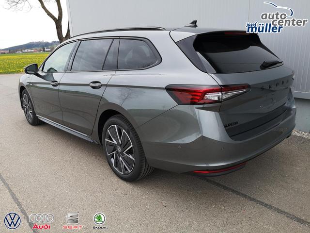 Skoda Superb Combi 1.5 TSI iV 150 kW Sportline Kombi Head Up Pano AHK GV5 