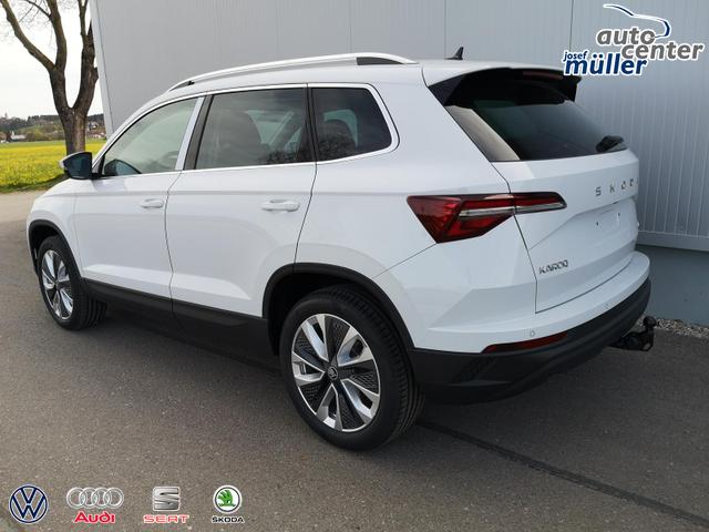 Skoda Karoq Selection 2.0 TDI DSG 4x4 GV5 AHK 18 Ladeb 