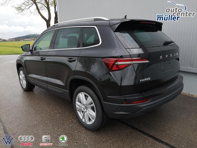 Skoda Karoq Selection 1.5 TSI DSG ABT GV5 AHK 17 Ladeb 