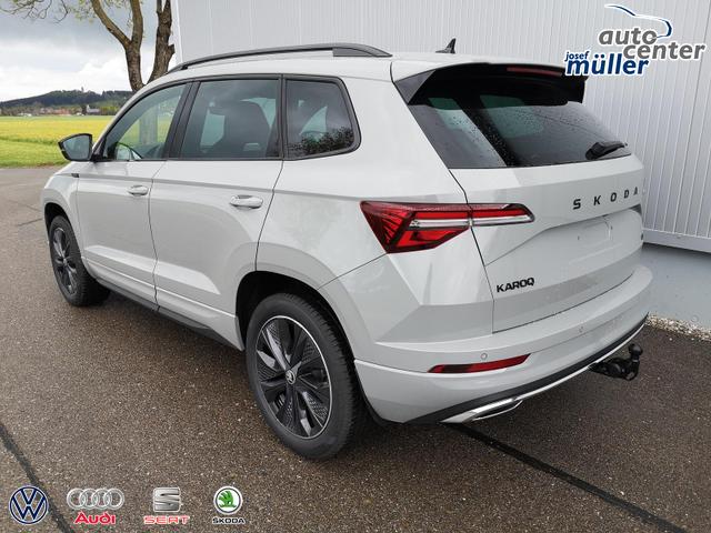 Skoda Karoq Sportline 2.0TDI DSG 4x4 AHK Matrix Navi ACC 