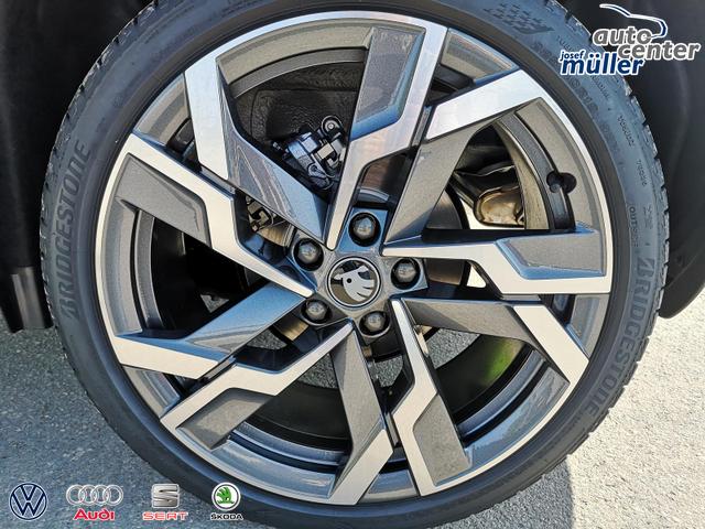 Skoda Karoq Sportline 2.0TDI DSG 4x4 AHK Matrix Pano Sound Leder 19 Zoll 