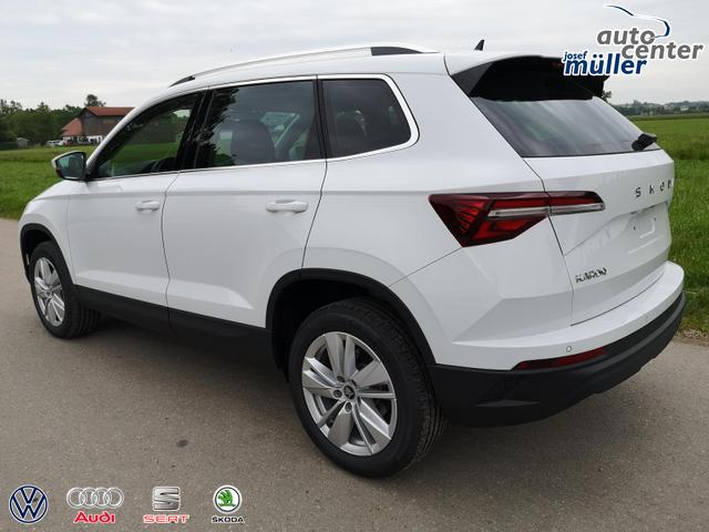 Skoda Karoq Selection 2.0 TDI DSG GV5 AHK 17 