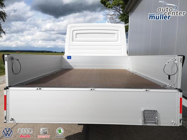 Volkswagen Crafter Pritschenwagen Pritsche 35 DOKA mittellang FWD 2.0 TDI AHK Klima 
