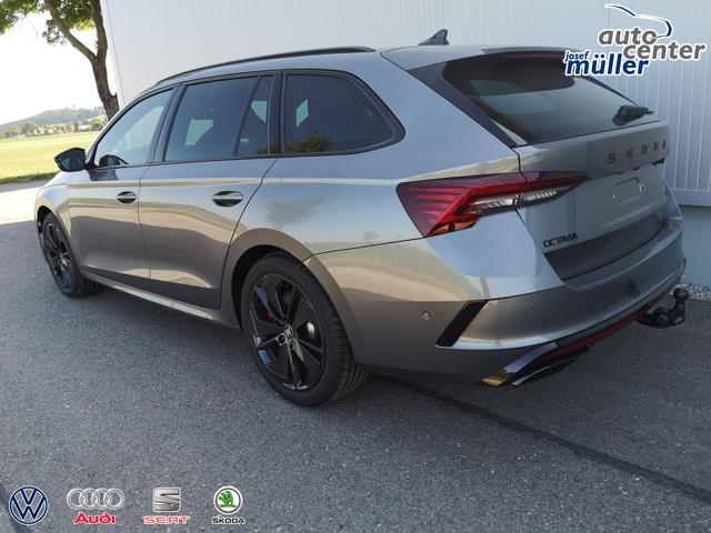 Skoda Octavia Combi 2.0 TSI 195 kW RS Kombi 2.0TSI Pano Matrix Area AHK Sound GV5 
