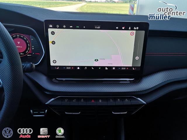 Skoda Octavia Combi 2.0 TSI 195 kW RS Kombi ABT 2.0TSI Pano Matrix Area AHK Sound GV5 