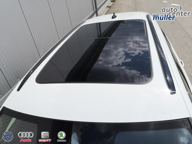 Skoda Octavia Combi 2.0 TSI 195 kW RS Kombi ABT 2.0TSI Pano Matrix Area AHK Sound GV5 