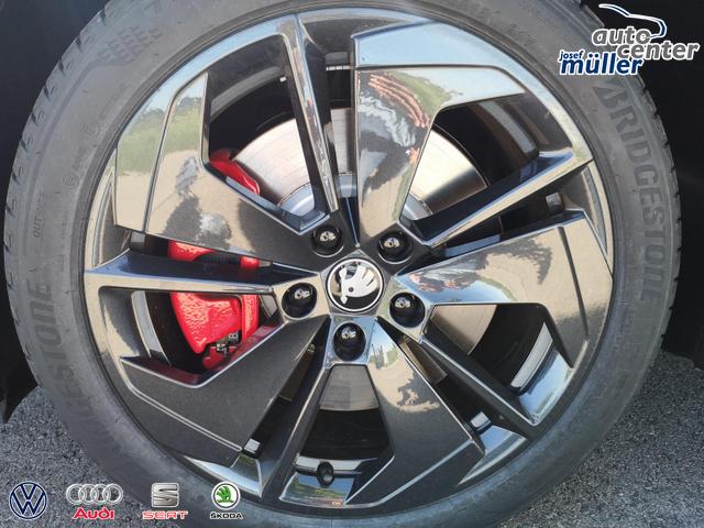 Skoda Octavia Combi 2.0 TSI 195 kW RS Kombi ABT 2.0TSI Pano Matrix Area AHK Sound GV5 