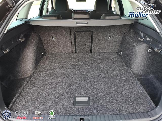 Skoda Octavia Combi 2.0 TDI 110 kW Selection Kombi 2,0TDI AHK ACC GV5 