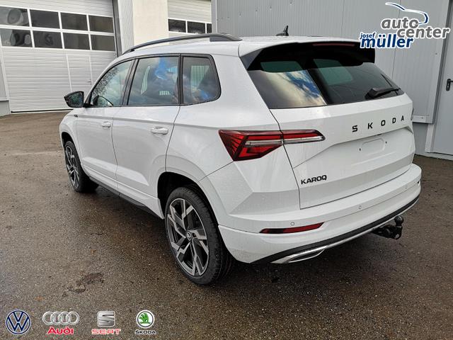 Skoda Karoq Sportline 2.0TDI DSG 4x4 AHK Matrix Leder 19 Zoll 