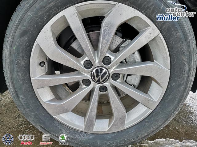 Volkswagen T-Roc LIFE 1.5 TSI DSG GV5 PDC Kamera ACC LED Sunset 17 Zoll 