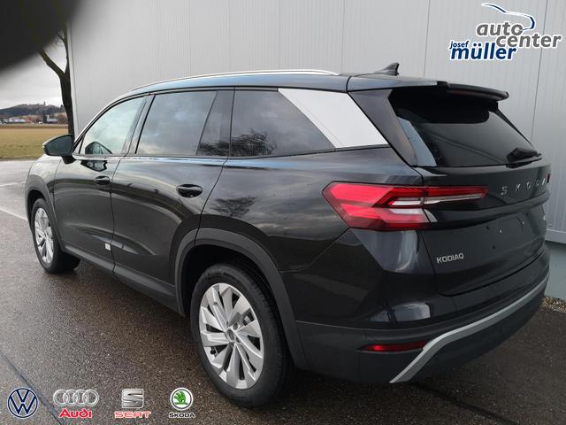 Skoda Kodiaq 2.0 TDI 142 kW 4x4 Selection 7 Sitzer AHK Navi Kamera 