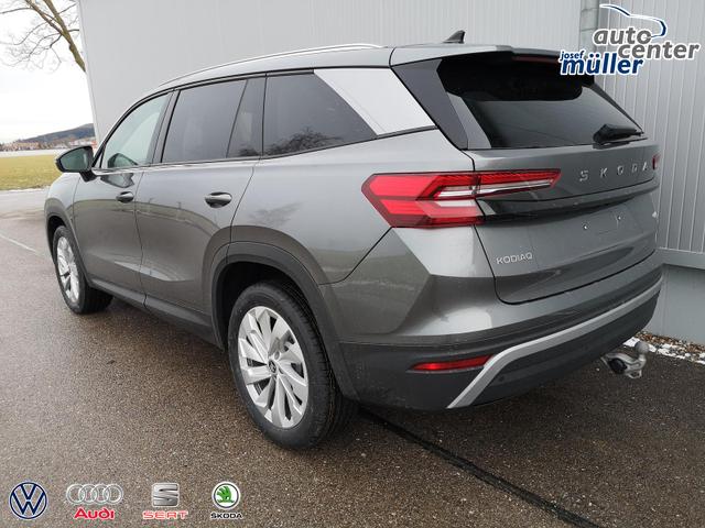 Skoda Kodiaq 2.0 TDI 142 kW 4x4 Selection ABT 7 Sitzer AHK Navi Kamera 
