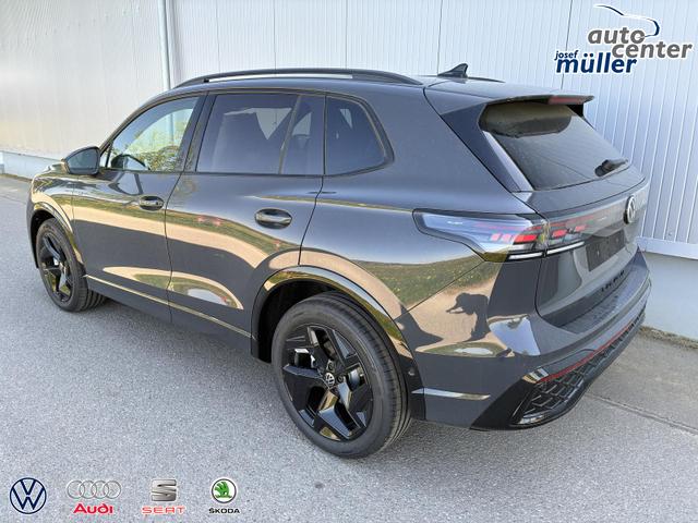 Volkswagen Tiguan 2.0 TDI 110 kW R-Line DSG Head Up Black 360 AHK 