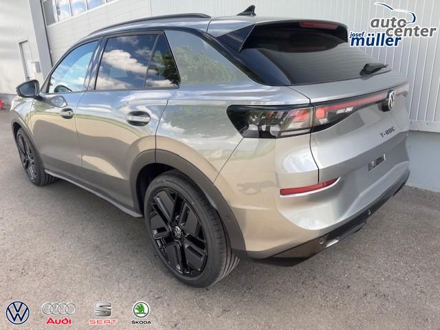 Volkswagen T-Roc 1.5 eTSI 110 kW R-Line Pano Black GV5 19 Zoll 
