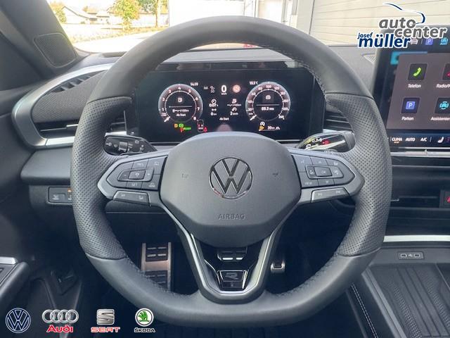 Volkswagen T-Roc 1.5 eTSI 110 kW R-Line Pano Black GV5 19 Zoll 