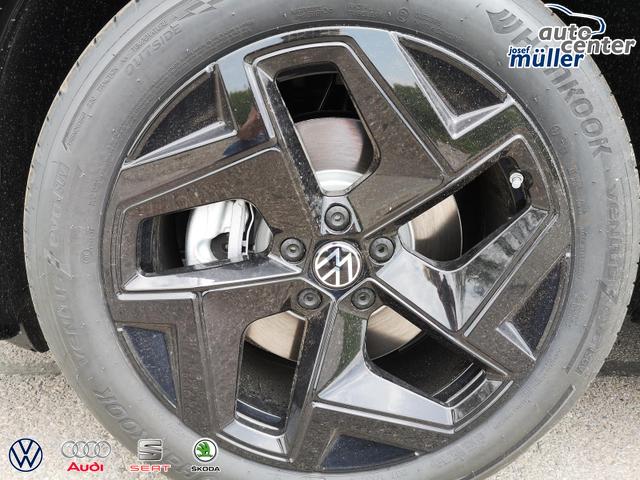 Volkswagen Tiguan 2.0 TDI 110 kW R-Line DSG Head Up Black 360 AHK 