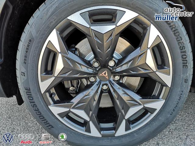 Cupra Terramar 2.0 TSI 195 kW 4Drive VZ 2.0TSI ABT AHK ACC el. Hk Pano 