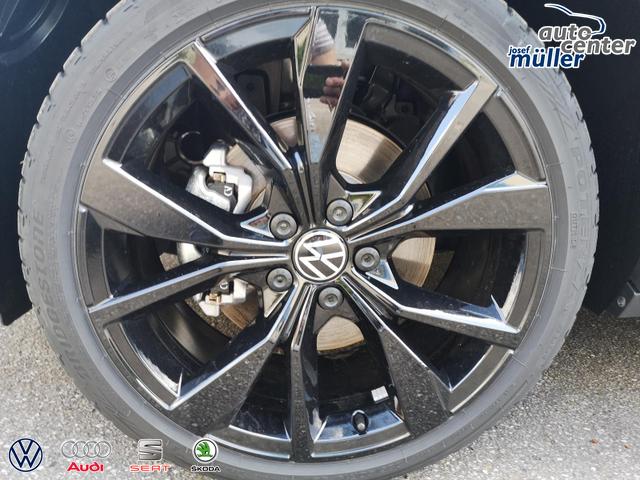 Volkswagen T-Roc Style 1.5TSI DSG AHK ACC Kam el. HK 
