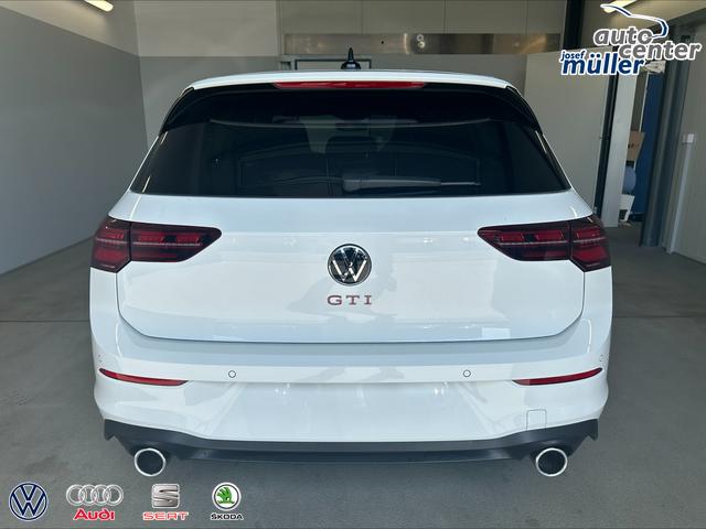 Volkswagen Golf GTI DSG AHK+IQ.Light+Drive+Black+Harman+Alu19+HUD+Navi+Pano+Keyless 