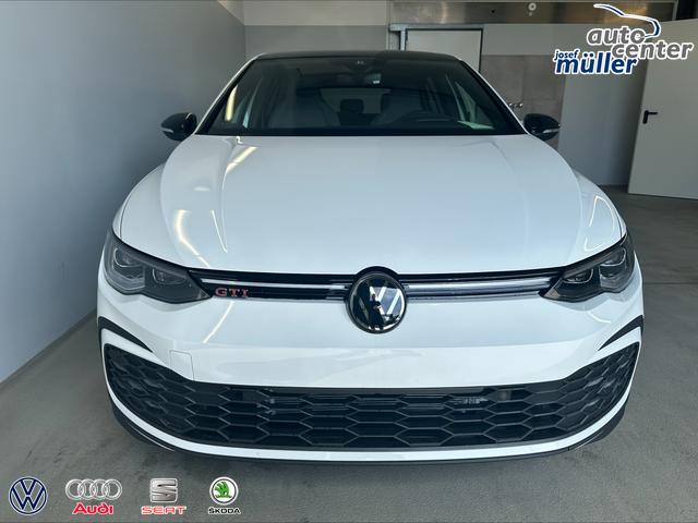 Volkswagen Golf GTI DSG AHK+IQ.Light+Drive+Black+Harman+Alu19+HUD+Navi+Pano+Keyless 