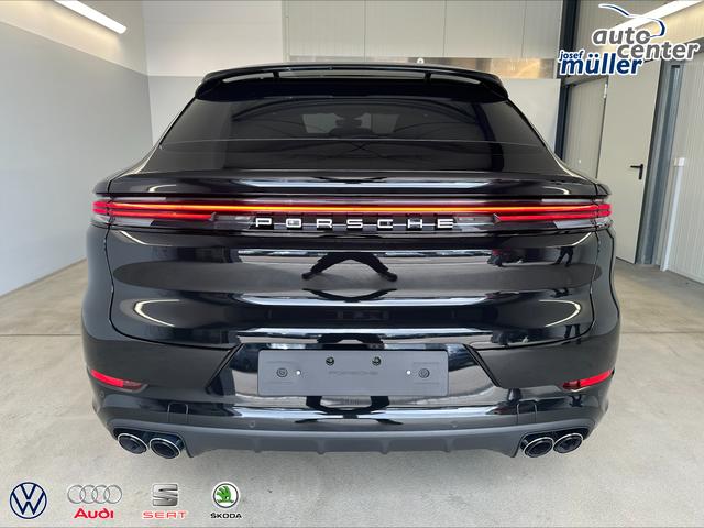 Porsche Cayenne S Coupe 4+1 Luft+AHK+Matrix+Bose+STHZ+Allradlenkung+PDCC+Soft+Alu22+HuD 