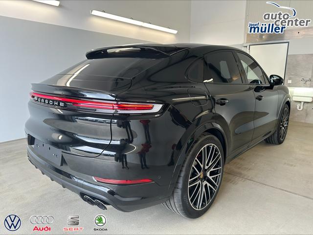 Porsche Cayenne S Coupe 4+1 Luft+AHK+Matrix+Bose+STHZ+Allradlenkung+PDCC+Soft+Alu22+HuD 