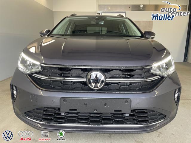 Volkswagen / Taigo / Grau / / / 115PS DSG AHK+Kamera+Kessy