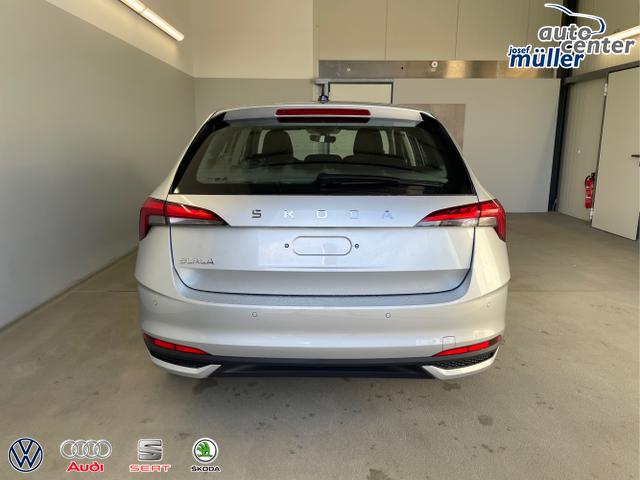Skoda / Scala / Silber / / / 115PS DSG AHK+App-Connect