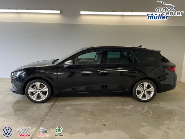 Seat / Leon Sportstourer ST / Schwarz / / / 150PS DSG AHK+ACC