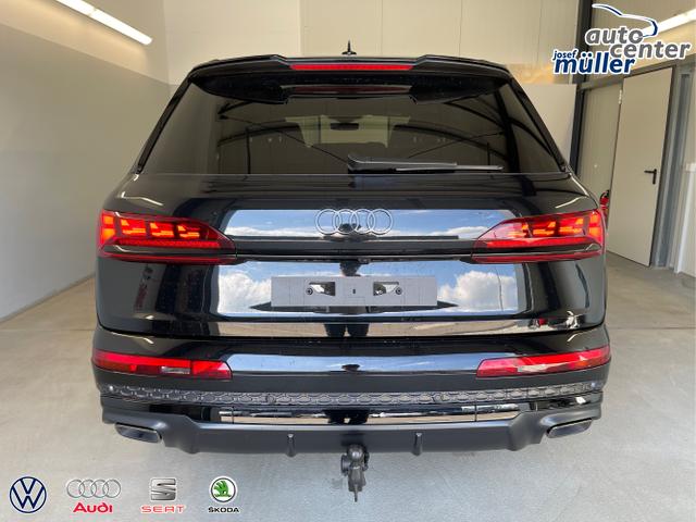 Audi / Q7 / Schwarz / / / 50 TDI Fahrwerkspaket+Standheizung
