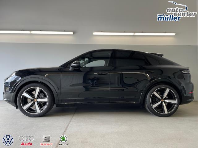 Porsche / Cayenne / Schwarz / / / Hinterachslenkung+Nachtsicht+Sitzbel&uuml;ftung