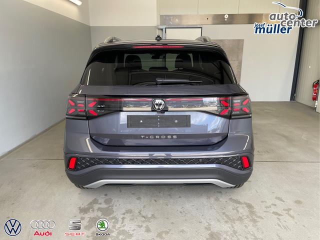 Volkswagen / T-Cross / Grau / / / 115PS DSG IQ.Light+Navi+AHK