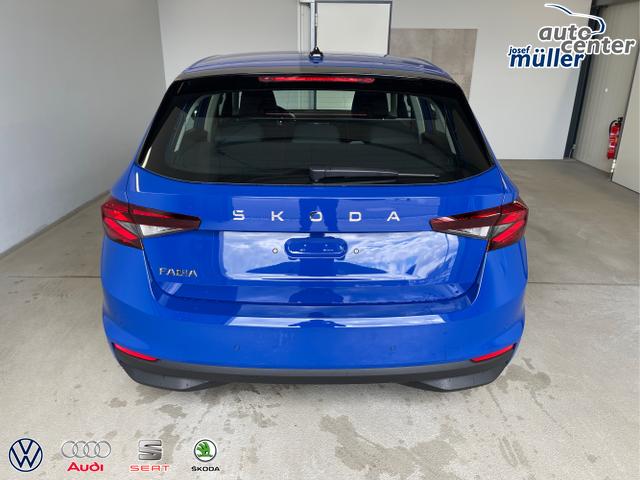 Skoda / Fabia / Blau / / / 115PS Sitzheizung + App Connect