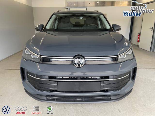 Volkswagen / Tiguan / Grau / / / 204PS DSG eHybrid IQ.Light+Navi