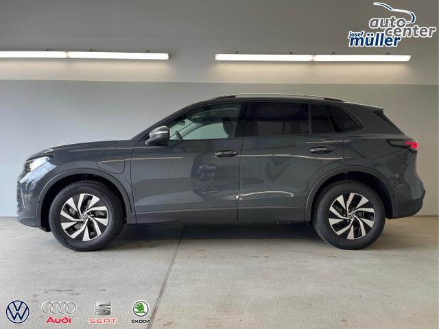Volkswagen / Tiguan / Grau / / / 204PS DSG eHybrid IQ.Light+Navi