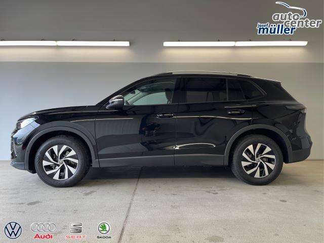 Volkswagen / Tiguan / Schwarz / / / 150PS DSG 360°Kamera+IQ.Light