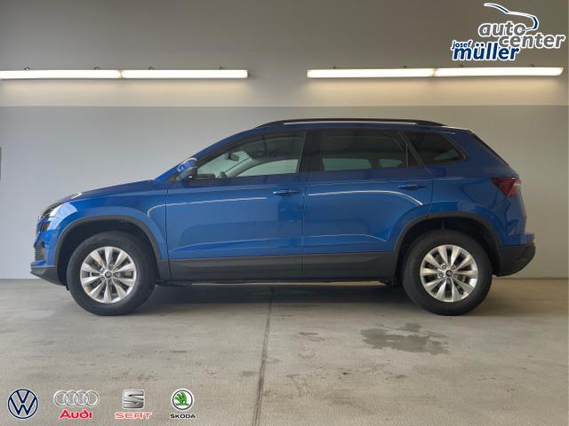 Skoda / Karoq / Blau / / / 150PS DSG AHK+Kessy