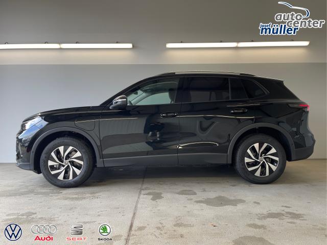 Volkswagen / Tiguan / Schwarz / / / eHybrid DSG 360°+Navi+Kessy+AHK