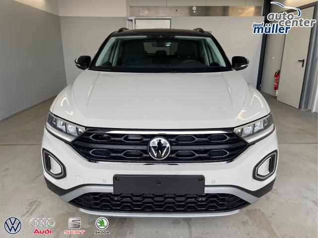 Volkswagen / T-Roc / Grau / / / 150PS DSG AHK+Kessy+Kamera+ACC