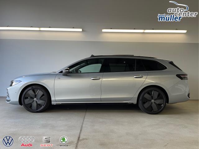 Volkswagen / Passat Variant / Silber / / / 265PS AHK+Pano+Harman Kardon