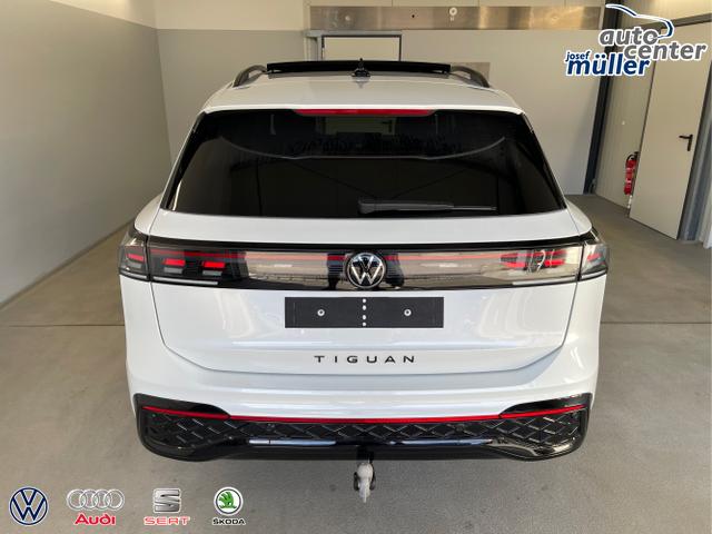Volkswagen / Tiguan / Weiß / / / 193PS TDI 4M Black+AHK+Stdhz+360°+Leder+IQ.Light+Drive+HUD+Harman+Pano