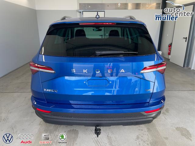 Skoda / Karoq / Blau / / / 150PS TDI DSG 4x4 AHK+Navi+ACC+Kamera+Sitzheiz+eHeck+GV5