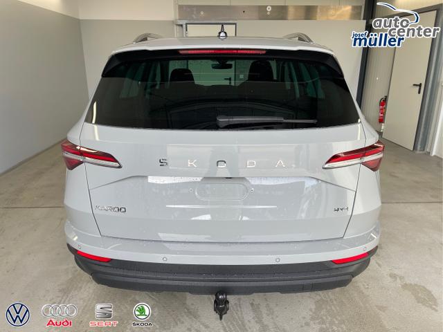 Skoda / Karoq / Grau / / / 150PS TDI DSG 4x4 AHK+Navi+ACC+Kamera+Sitzheiz+eHeck+GV5